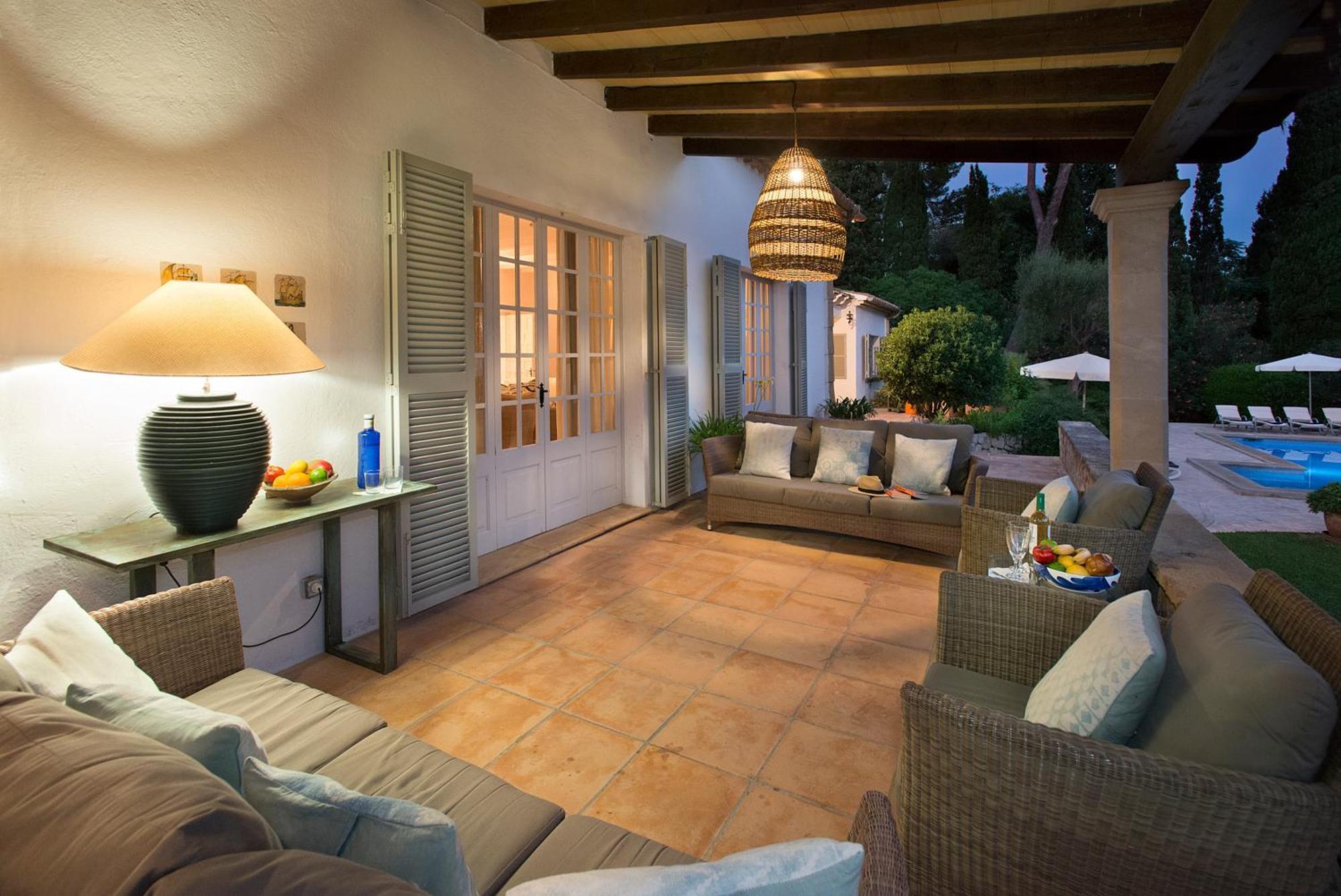 Owl Bella Fonte - Luxury Retreat Villa